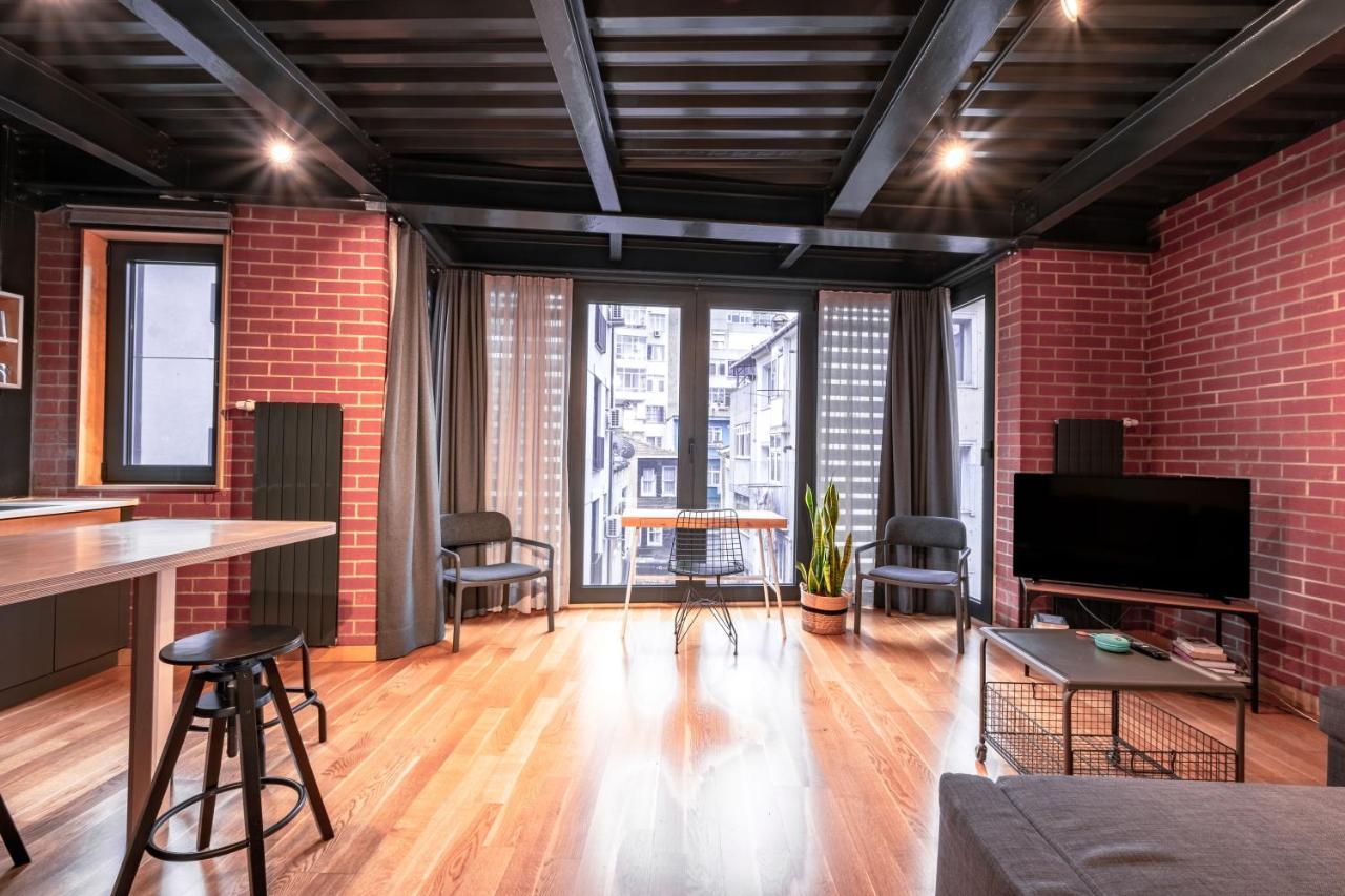 Homie Suites - "Loft 27" Urban Comfort Suites In The Heart Of Cihangir Istanboel Buitenkant foto